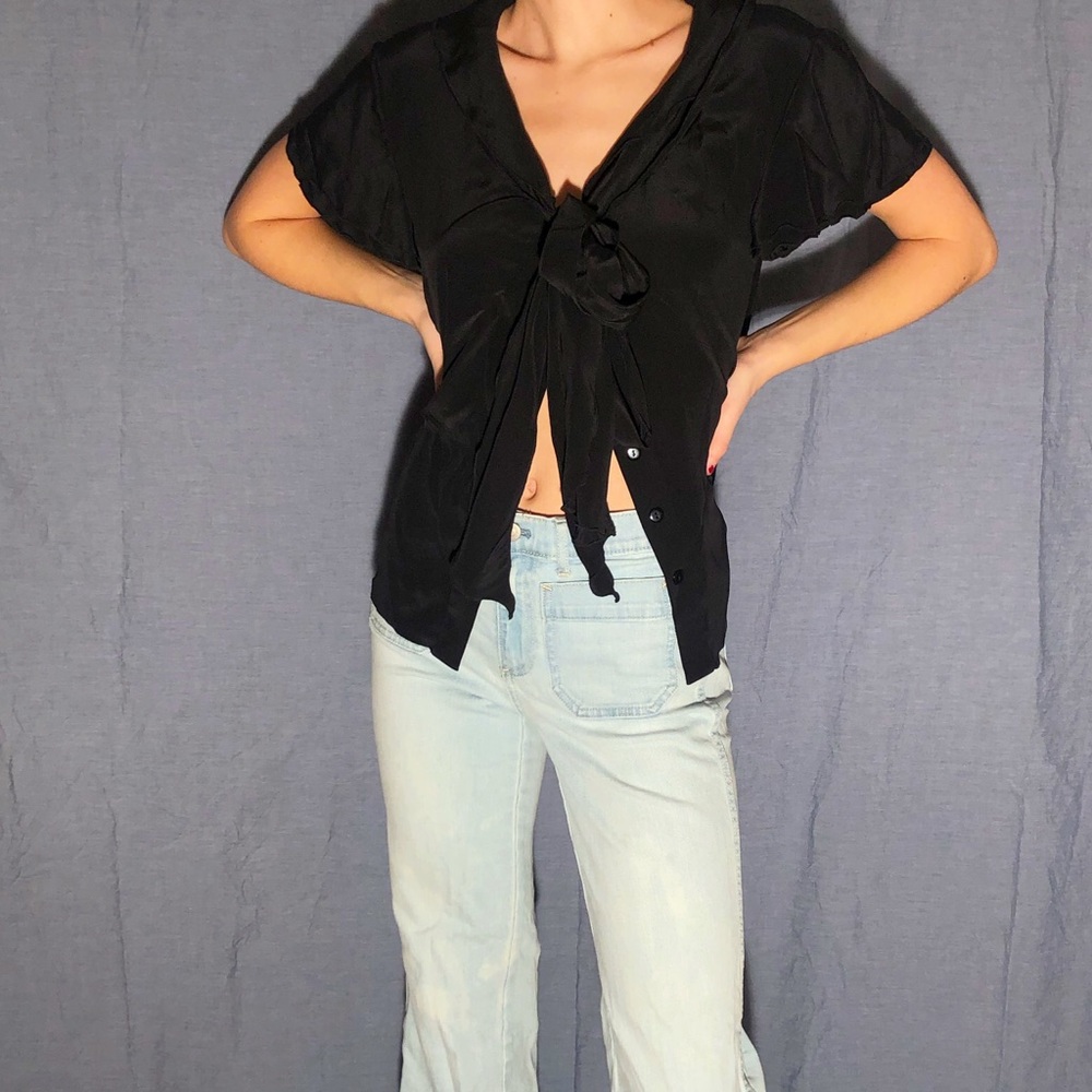 St. John couture black blouse with bow size 8🖤